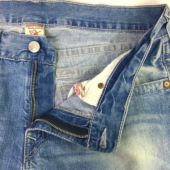 True Religion Men's Flap Pocket Light Wash Straight Leg Blue Jeans Size 38 - Picture 3 of 12